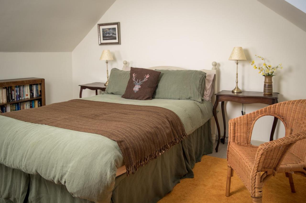 Kirkmichael House Bed & Breakfast 3*